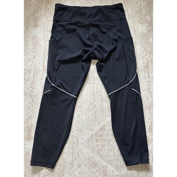 ATHLETA Black Reflective Tailwind 7/8 Tight Size‎ Large - Picture 5 of 14